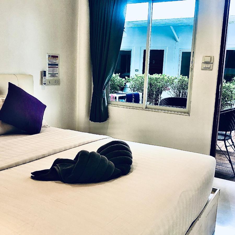 Отель Koh Larn White House Экстерьер фото