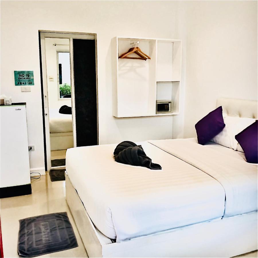 Отель Koh Larn White House Экстерьер фото